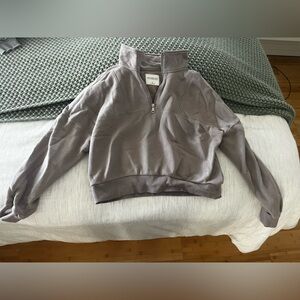 Gray/lilac Abercrombie and Fitch cropped quarter-Zip Pullover
